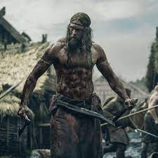 Filmul ''The Northman'' îşi propune să prezinte o poveste despre vikingi, cu acurateţe şi dinamism