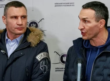 Fraţii Klitschko mulţumesc României