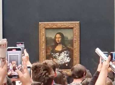 Tabloul "Mona Lisa", vandalizat cu o prăjitură cu cremă