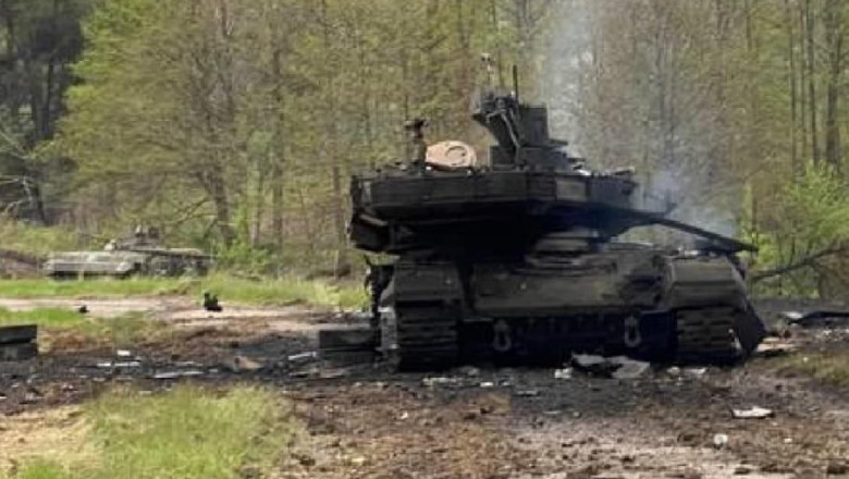 Ucrainenii au reuşit să distrugă „Spărgătorul” lui Putin, tancul cu cel mai modern blindaj din arsenalul Rusiei￼
