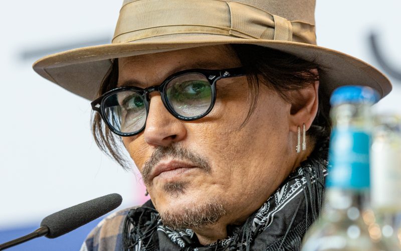 Johnny Depp a câştigat procesul cu Amber Heard: Acuzaţiile sunt false