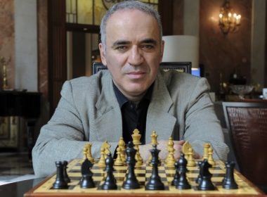 Garry Kasparov: Putin e greu de oprit