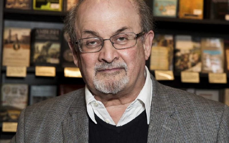 Salman Rushdie, scos de pe ventilator