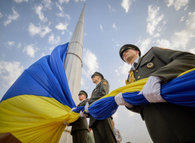 Ucraina  sărbătoreşte ziua drapelului naţional