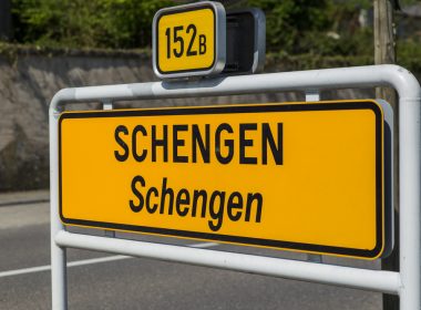 Scenarii pentru aderarea la Schengen. Negocieri dure la Viena