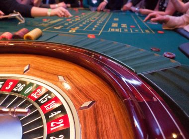 Un dependent povesteşte cum jocurile de noroc i-au distrus viaţa: Nu e o dependenţă, e o boală
